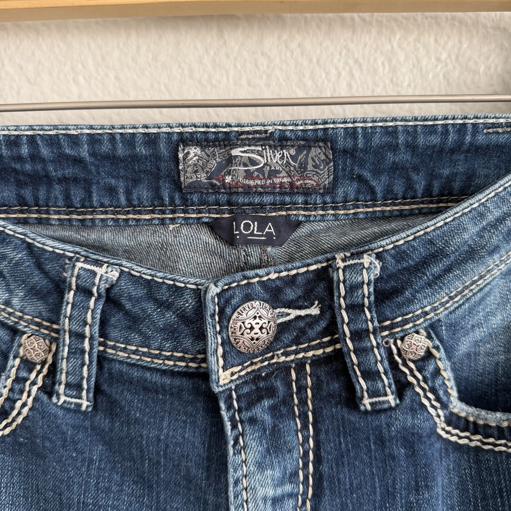 Silver Jeans Women 32 x 31 Blue Lola Straight Mid Rise Stretch Bootcut - Picture 4 of 14
